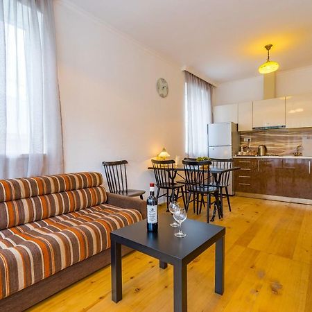 Svaneti Apartment Mestia Luaran gambar