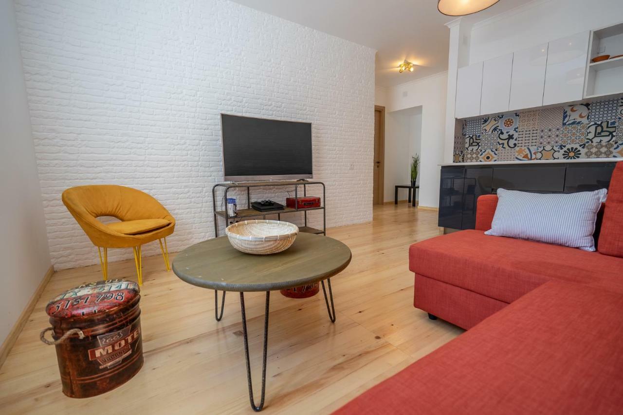 Svaneti Apartment Mestia Luaran gambar